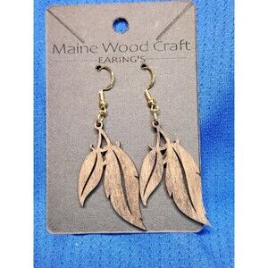 1 Pair Feather Shaped Laser Cut Wooden Dangle Earrings.